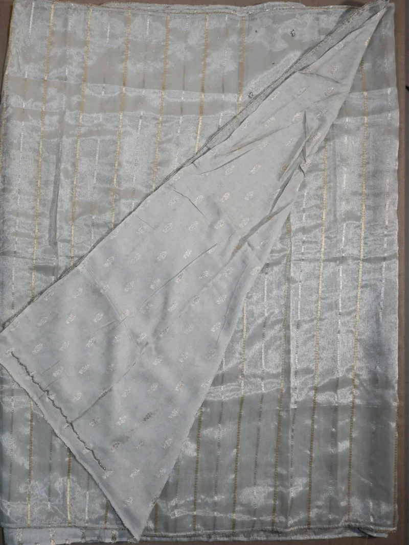 Blouse of golden white tissue silk saree