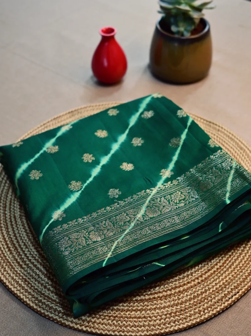 Green pure Chiniya silk saree