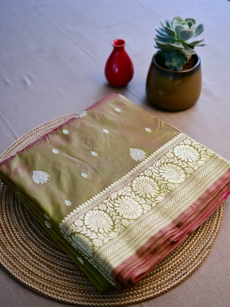 Mehndi green dual tone pure silk saree