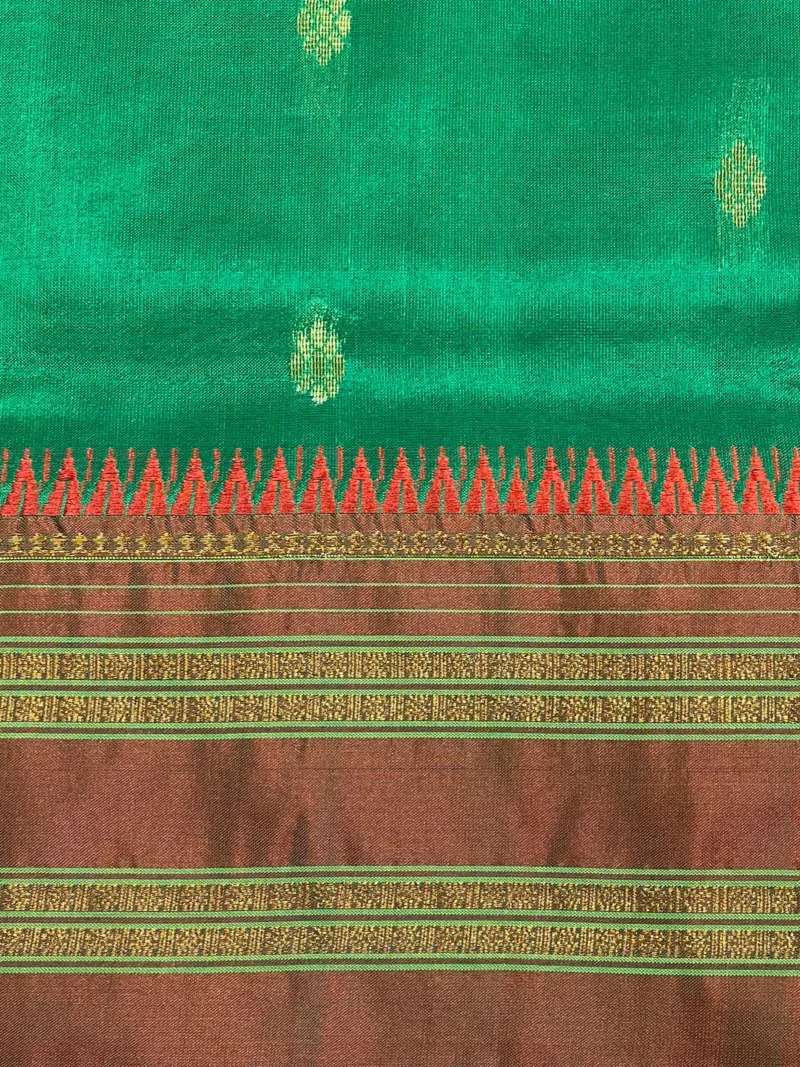 Border closeup