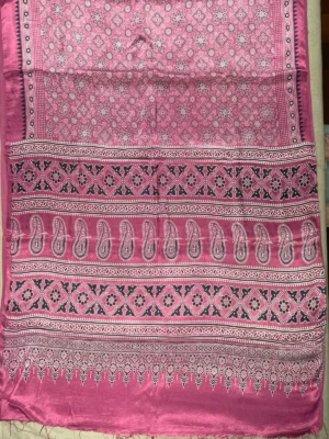 Pallu of onion pink printed modal saree