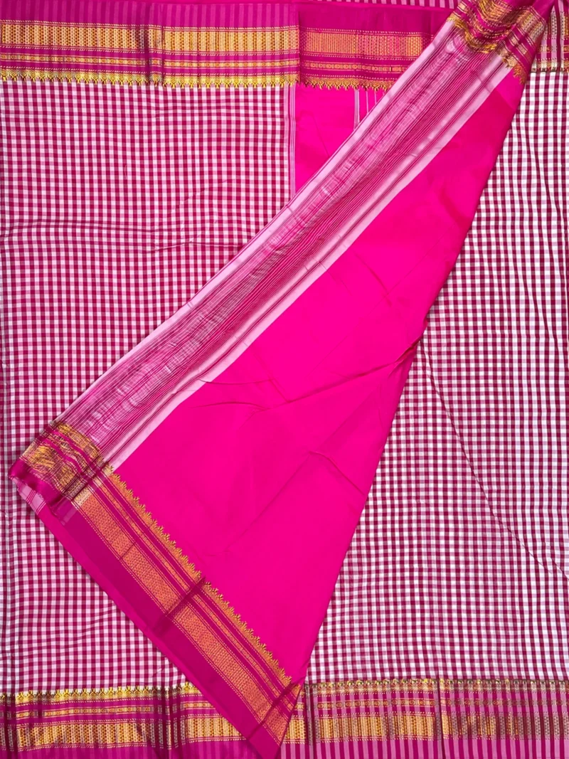 Blouse of pink small checks cotton Ilkal saree