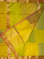 Olive green-shaded-Maheshwari silk-cotton-blouse Blouse of Olive green shaded Maheshwari silk cotton saree