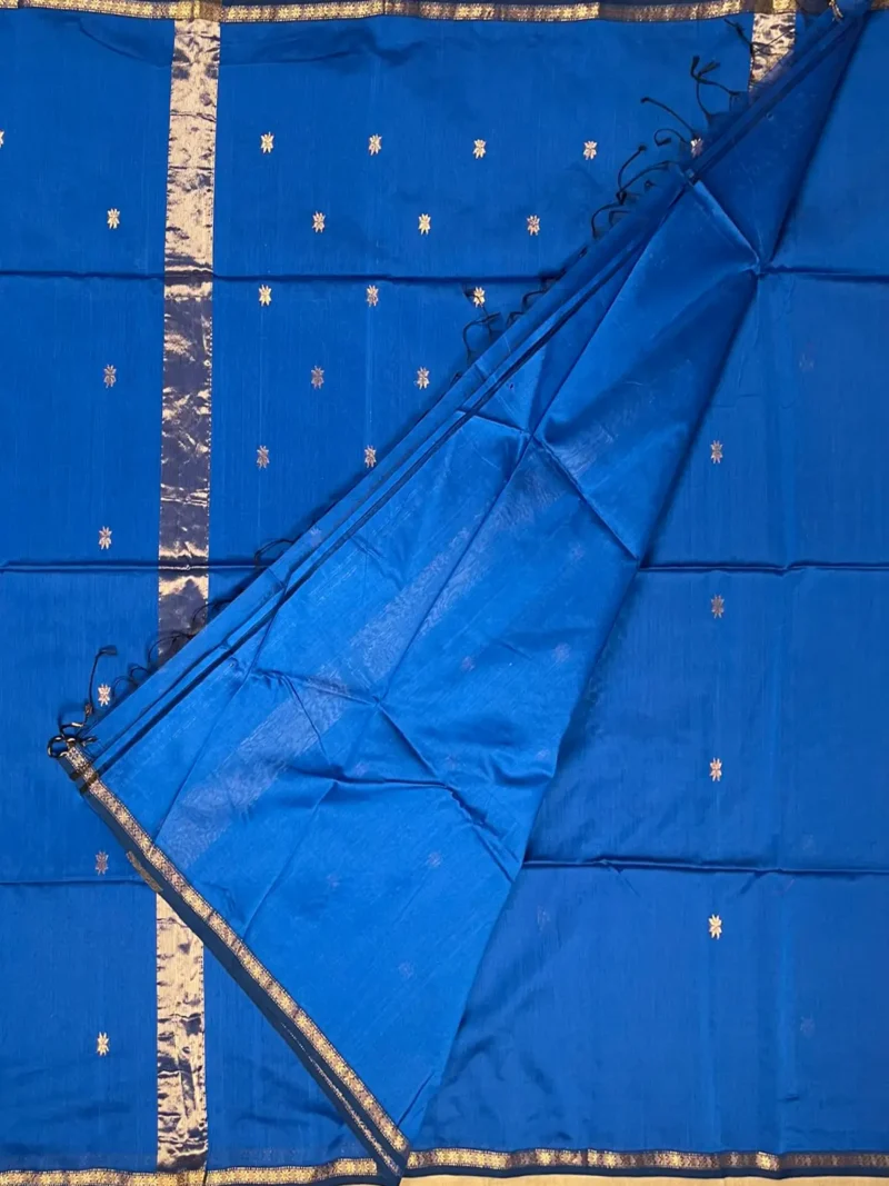 Blouse of Ink blue silk-cotton Maheshwari saree