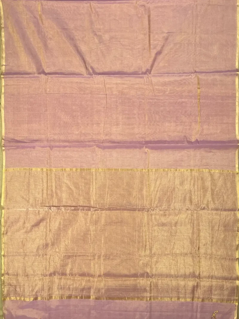 Pallu of lavender plain tissue-cotton Maheshwari saree