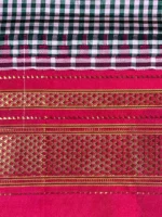 Border closeup of Pink with micro checks and red border pure silk Ilkal saree