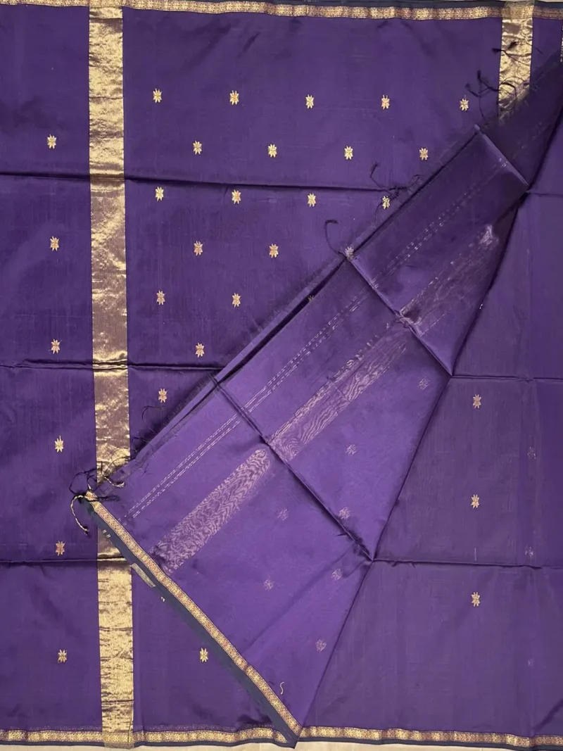Blouse of Purple silk-cotton Maheshwari saree
