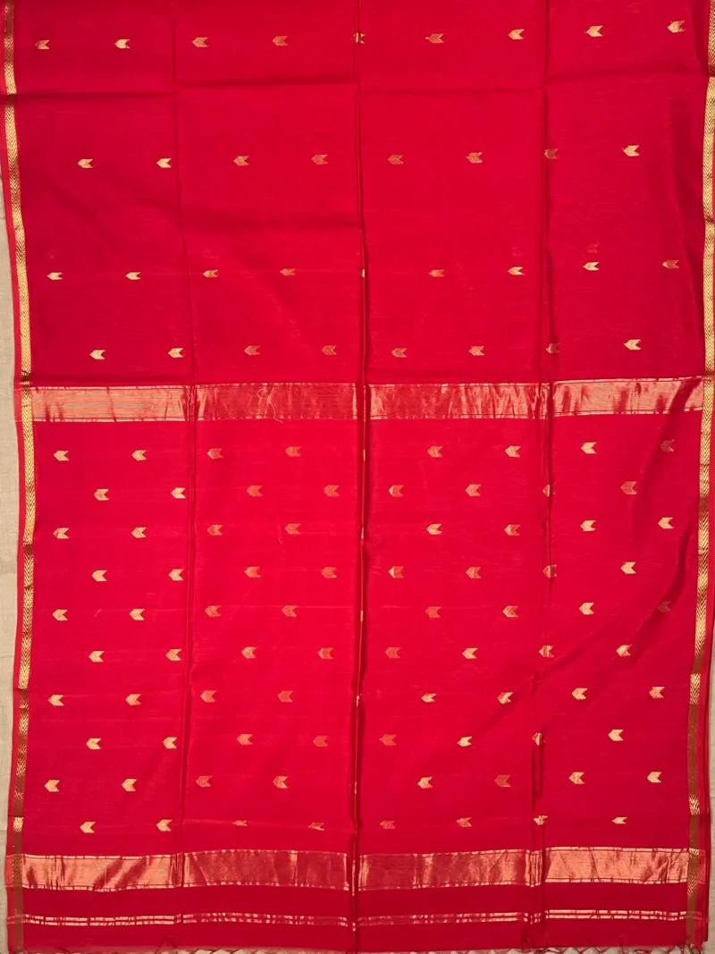 Pallu of Red silk-cotton Maheshwari saree