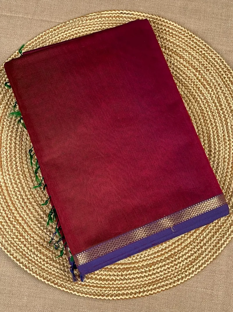 Maroon shaded plain silk-cotton Maheshwari saree